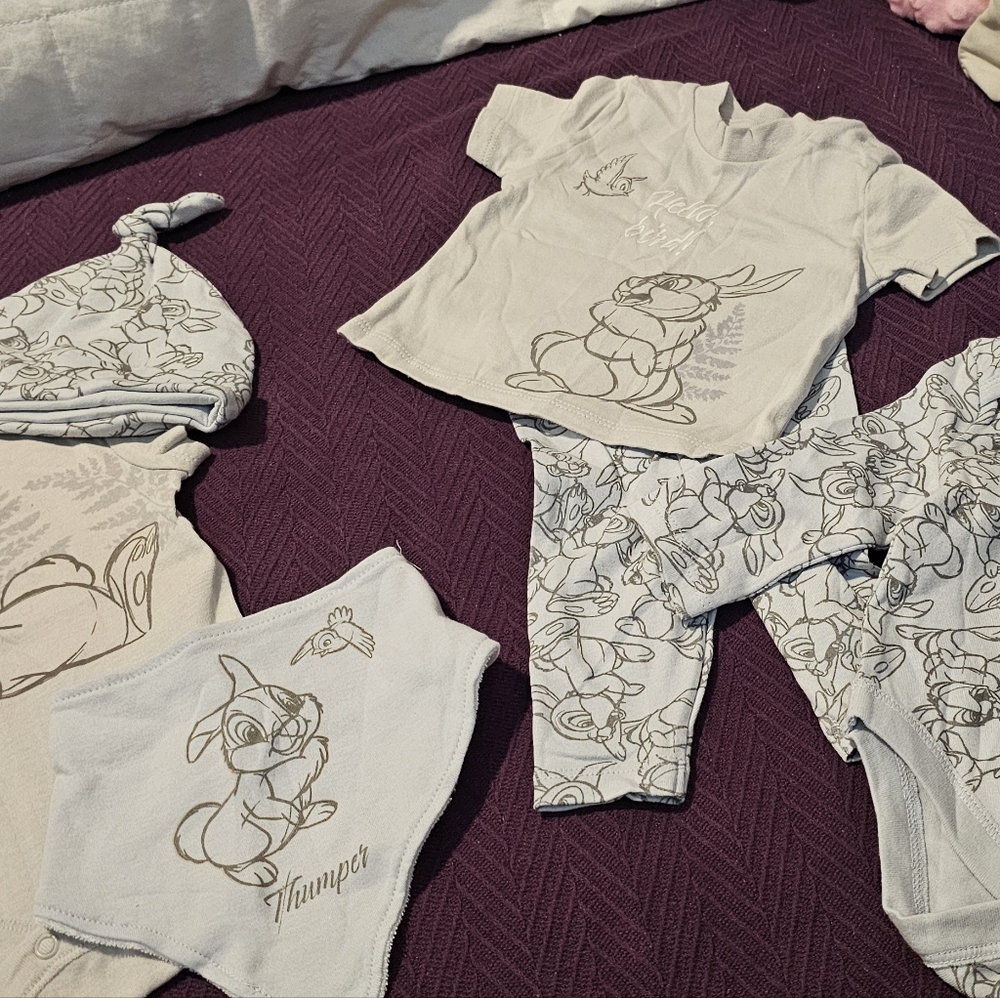Primark Disney lot 0-3 months